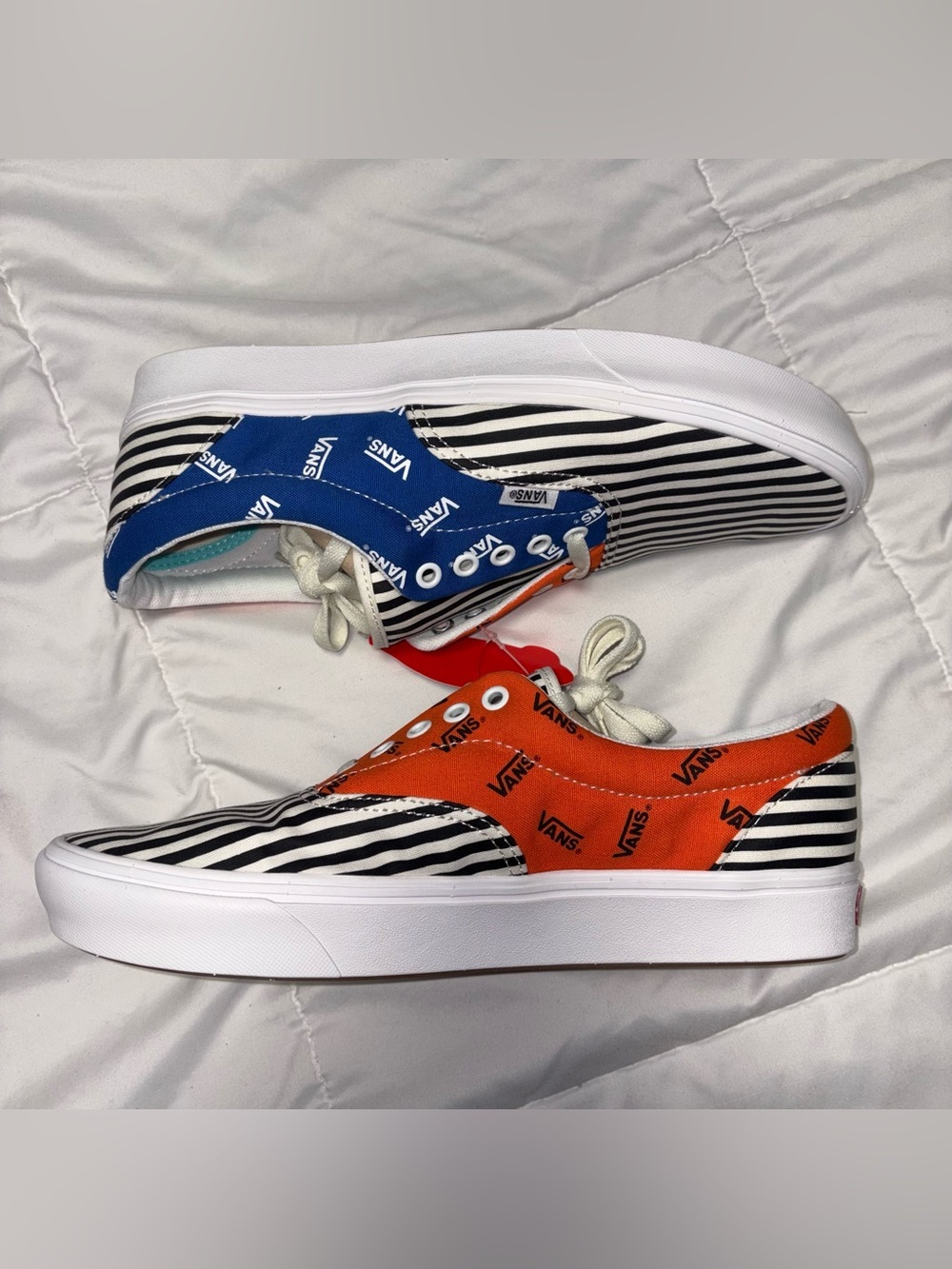 Vans Era Comfy Cush New With Tag Size 10 Black White Stripe Orange Blue - Picture 4 of 9